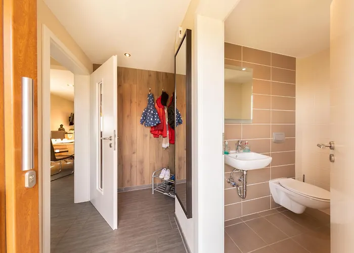 Arisa Iii بيت للعطل هاسلفيلد