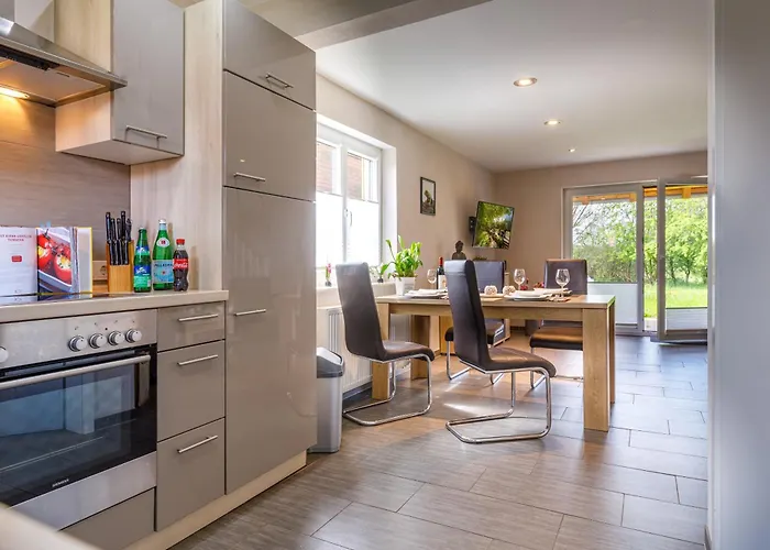 بيت للعطل Arisa Iii *